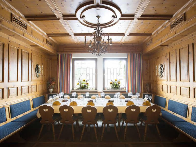 Neuwirt Hotel 3*